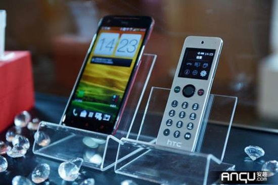 HTC Mini:大尺寸智能手机旁边的小设备