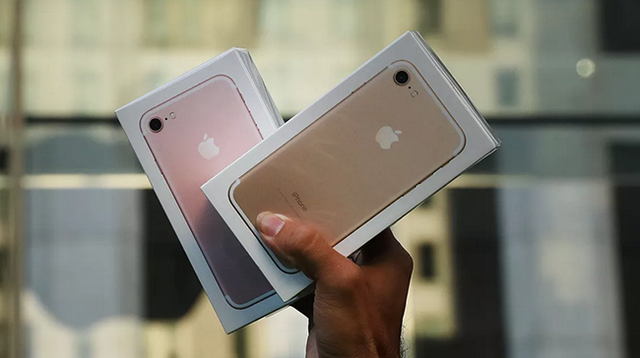 继续挖坑 苹果承认高通版iPhone 7下载速度设限