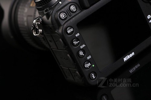 中端单反引领机 尼康D7100套机售11600元