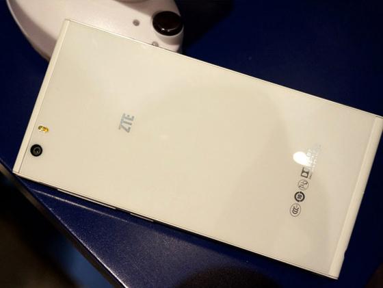 噱头还是真有用? 盘点手机中的黑科技