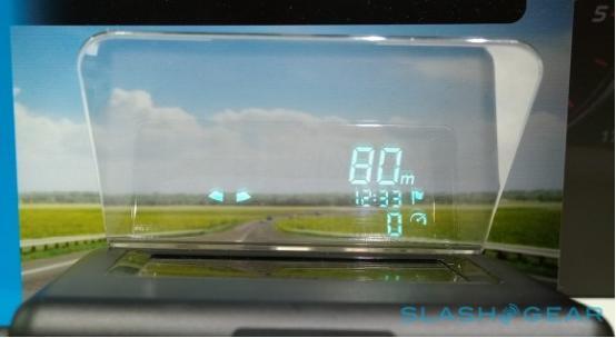 从玻璃看信息 三种方式让汽车用上平视显示器
