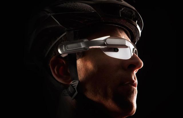 佳明推出骑行专用智能眼镜 可提示后方来车