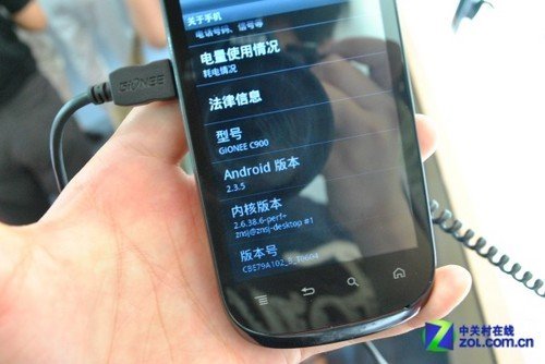 4.0系统\/EVDO制式 金立C700\/C900亮相