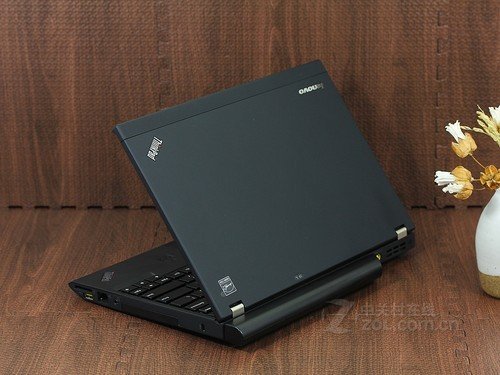 配i5-3360M芯 ThinkPad X230报13900元