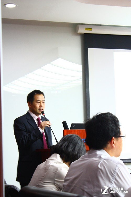 ThinkStation 30抢眼实测 三年成领袖_数码_腾