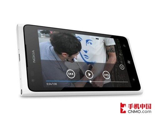 4.3英寸屏 白色版诺基亚Lumia 900预售