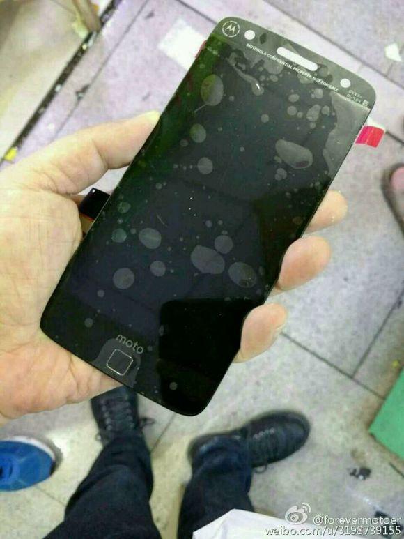 Moto�����������콢 5.2mm����+ģ�黯���