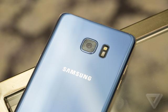 外媒称Note7全面优于S7edge 但价太高是硬伤