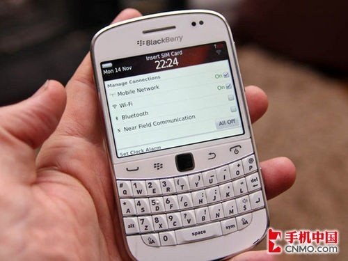 BlackBerry 7.0系统 黑莓9900周末特惠