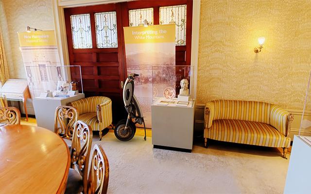 INU智能电动车能自动折叠 最便宜也超2万元