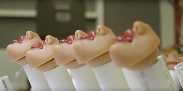 单身狗解放日来临 你很快就能和机器人啪啪啪了