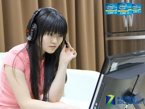 智能时尚新方向 看美女的幸福蜗居生活