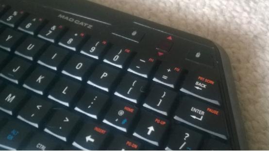 赛钛客蓝牙键盘上手 兼容PC和三大移动平台