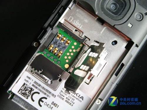 双卡超长待机 经典实用诺基亚C2-00图赏