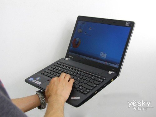 全新升级i3处理器 ThinkPad E330预装WIN7