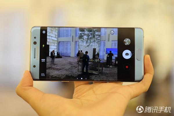 三星Note 7上手：跳级生也弯了 且弯得很彻底
