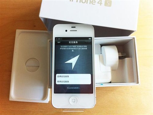 iPhone4S上市 澳大利亚白色版开箱图