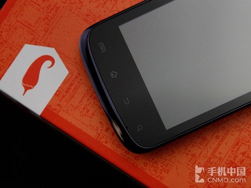 699元双核Android 4.0 小辣椒手机图赏