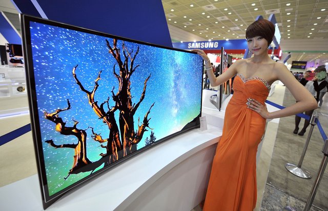 年度回顾:互联网搅局电视 4K曲面蓄势待发