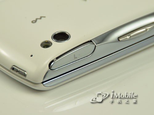 摆脱触屏的束缚 索尼爱立信play z1i娱乐体验_