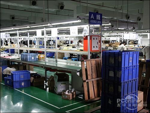 记铭冠电子工厂行