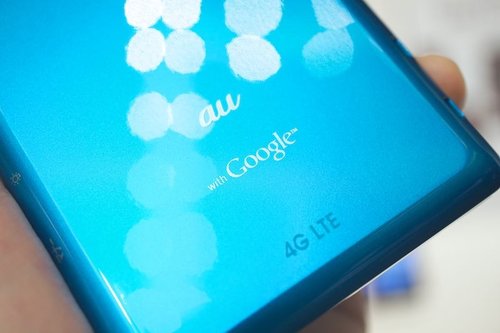 4.7寸双核新机 夏普aquos phone serie