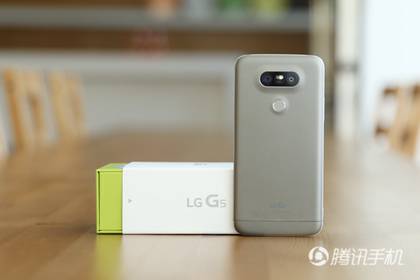LG G5���⣺������۹���Ϊģ�黯��·