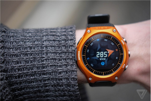 卡西欧户外安卓智能手表体验 戴着它爬山游泳都很可靠