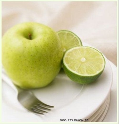 一日三餐用苹果减肥食谱 美味又瘦身