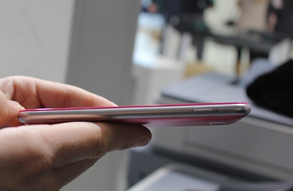 传三星Note 3粉色版十月开卖 配5.68英寸屏