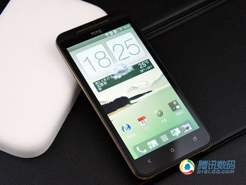 双网双待支持99张连拍 HTC ONE XC评测