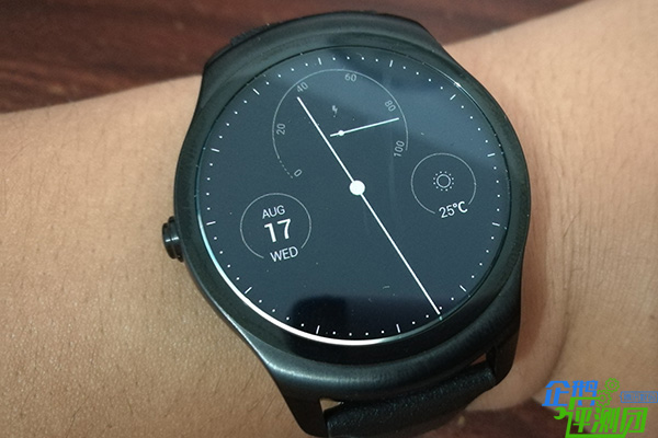 智能手表中的异类 ticwatch2开箱体验