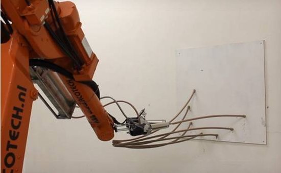 更神奇！可抵抗地心引力的3D打印机问世 