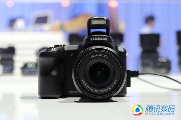 三星手机相机跨界产品GALAXY S4 zoom行货发布