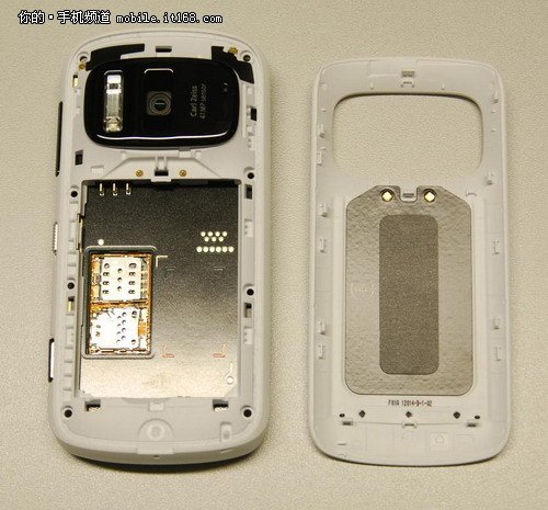 芯片揭秘 曝诺基亚808 pureview拆解图_数码_