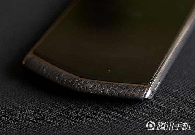 8848钛金手机评测：什么手机要卖9999元？