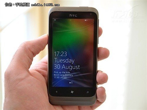 芒果机降价中 HTC C110沈阳降至1990元