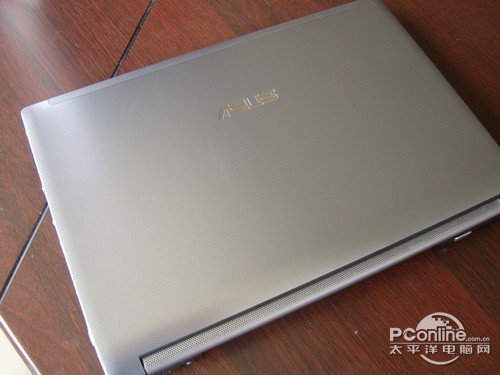 4核i7配双显卡就是强 华硕N43SL开跌