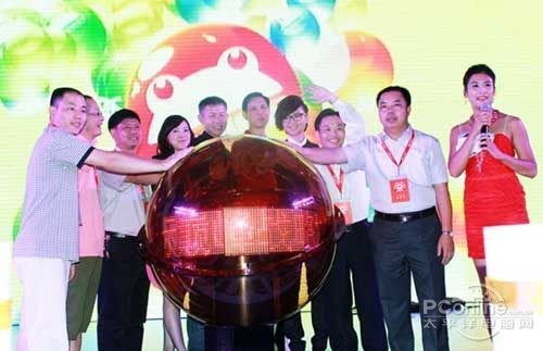 周筆暢代言奧尼品牌  釋放會現場飆歌