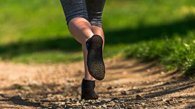 这可能是最耐用的神奇袜子 甚至可以替代跑鞋