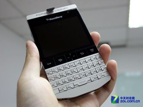 保时捷灵魂附体 黑莓P'9981商家高价到货_数码