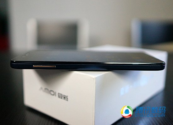 夏新大V二代A920W评测:1080P屏四核双卡