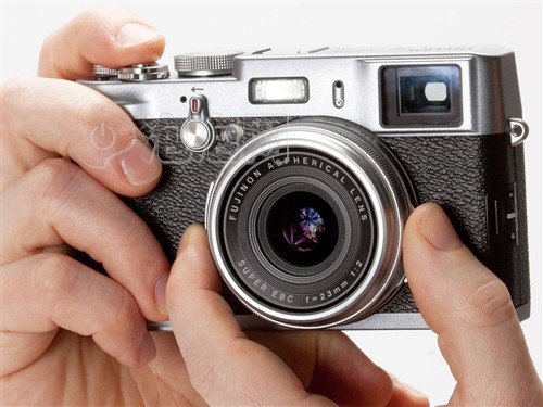 富士X100 7180元起