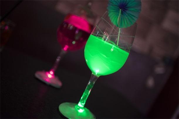 夜店泡吧必备 led智能酒杯让你成为众人焦点