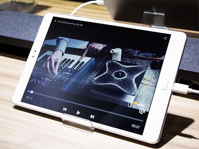 华硕发布ZenPad 3S 10平板 配9.7英寸2K屏