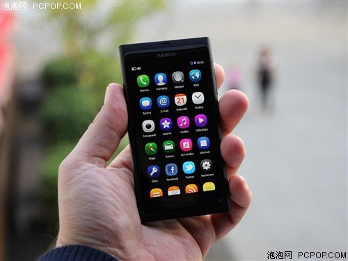未来设计趋势 一体成型时尚手机搜罗