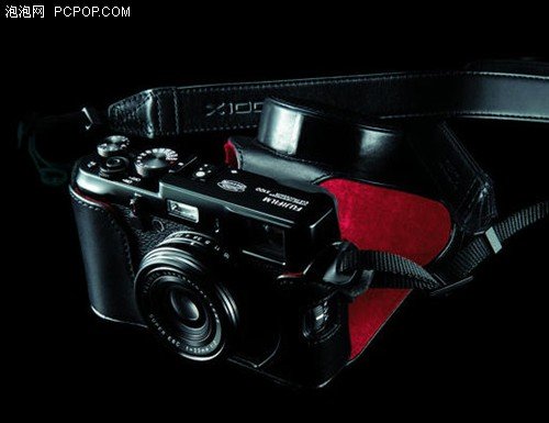 CES2012 富士限量发10000台黑色X100s