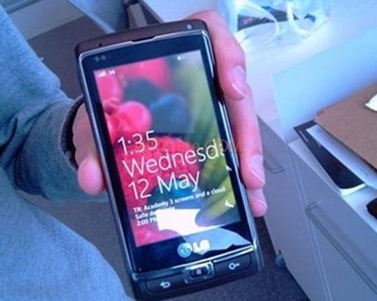 传LG将推出旗下首款WP8系统手机 详细参数尚未曝光