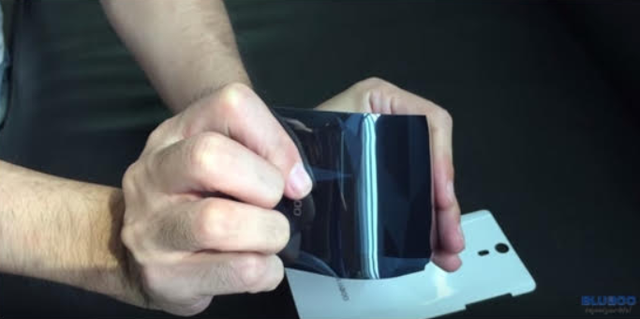 世界首款3D打印金属外壳的智能手机将开卖