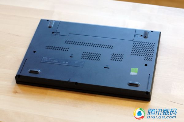 ThinkPad T系同门切磋：T440s对比T440p